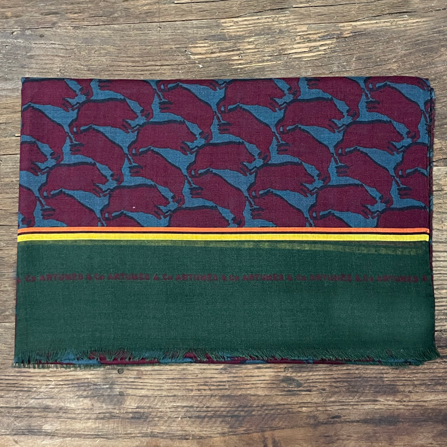 Echarpe Tourdesoi Classic Bestiaire Mirage Sangliers bordeaux - gris