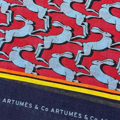 Echarpe Tourdesoi Classic Bestiaire Mirage Lièvres Ciel - tulipe