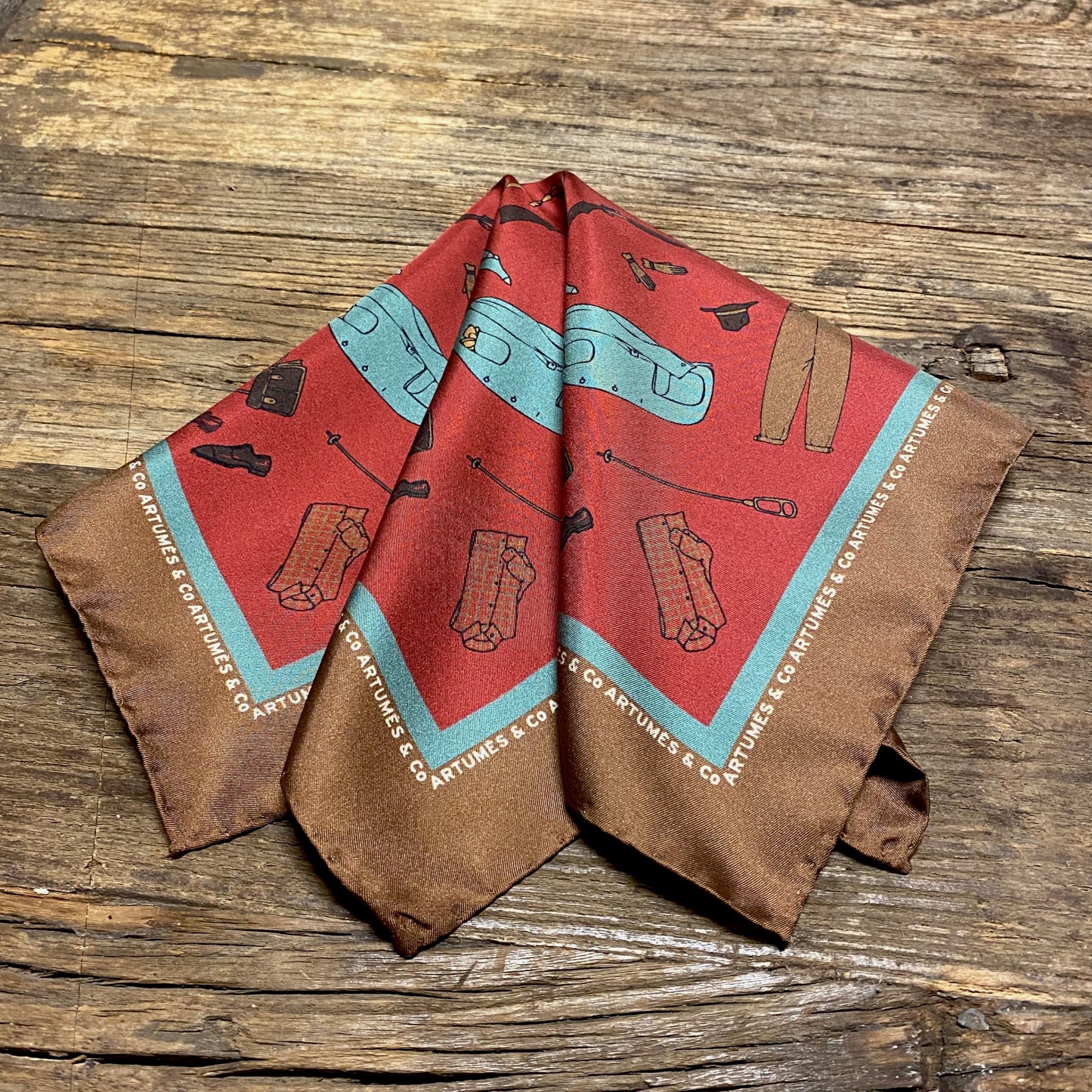 Pochette Soidatour madder imprimé Panoplie Chasseur -  Cerise