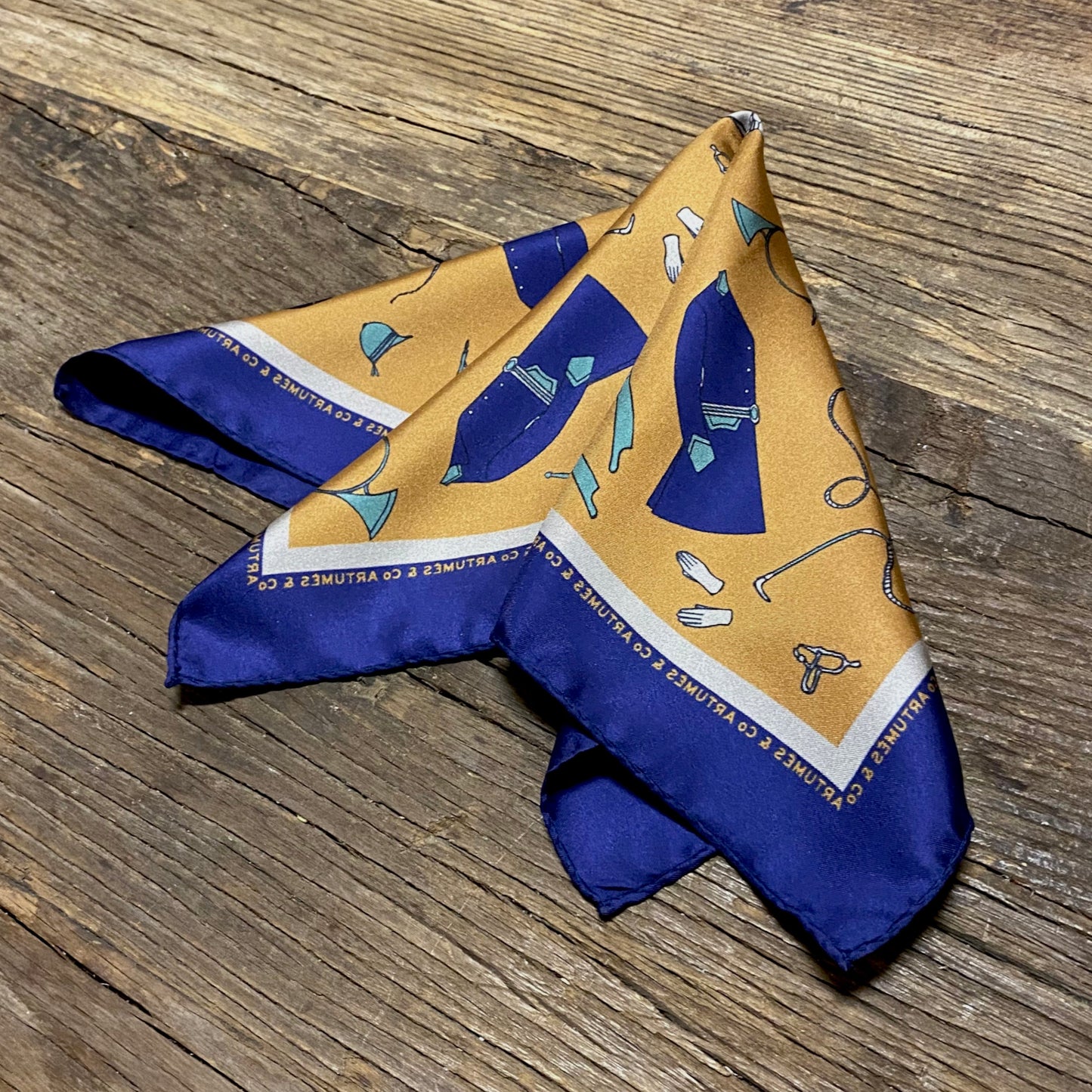 Pochette Soidatour madder imprimé Panoplie Veneur - Vieil or