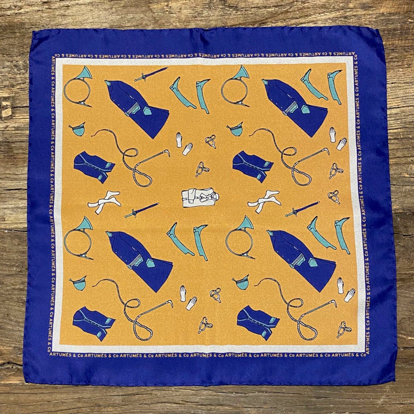 Pochette Soidatour madder imprimé Panoplie Veneur - Vieil or