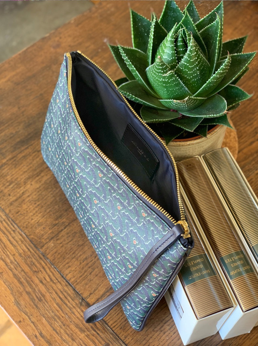 Pochette Eden cuir et toile enduite Bestiaire Mirage Lièvres pétrole - forêt noire